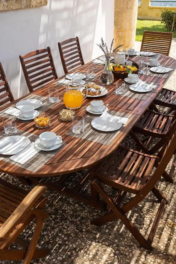 Villa Vista Mare Con Piscina Privata A Mondello Palermo