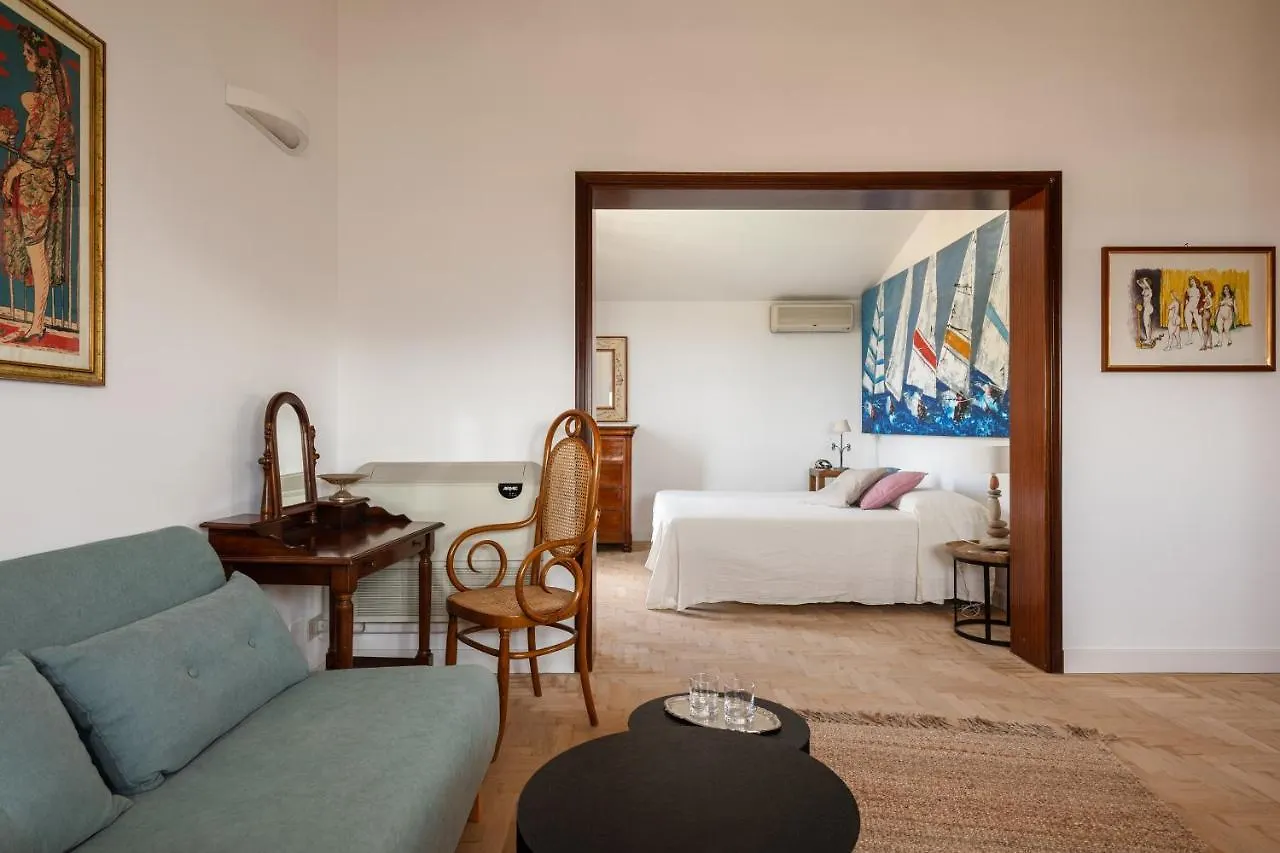 Villa Vista Mare Con Piscina Privata A Mondello Palermo 0*,
