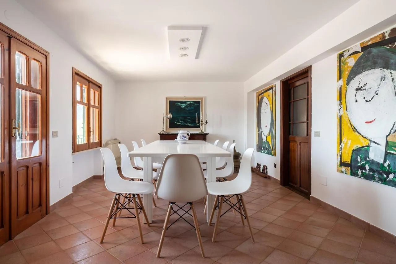 Villa Vista Mare Con Piscina Privata A Mondello Palermo 0*,  Itália